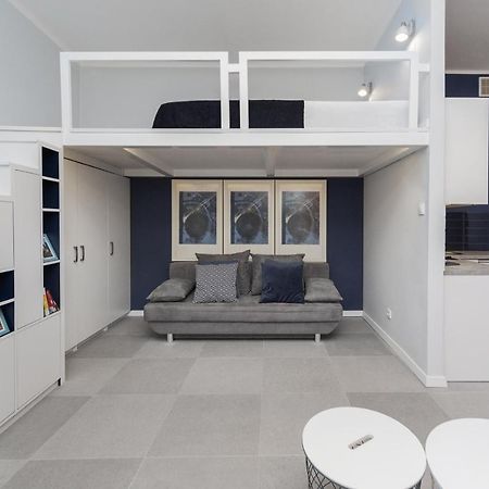 Quiet & Comfortable Old Krakow Apartment Luaran gambar