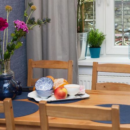 Quiet & Comfortable Old Krakow Apartment Luaran gambar